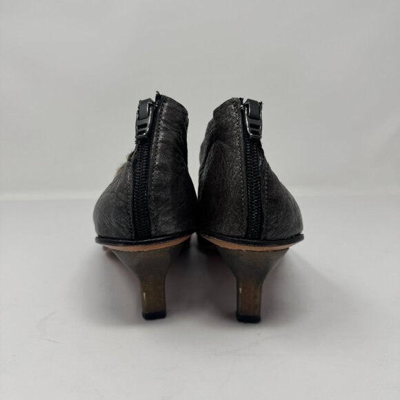 Cydwoq Grey Metallic Cut Out Kitten Heels Leather Hair Made in USA EU 40 US 10 - Picture 6 of 9